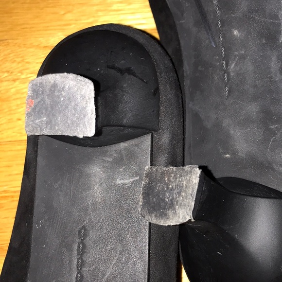 🔥Stuart Weitzman Blk Suede Low Heel Dress Shoe🔥 - Picture 7 of 8